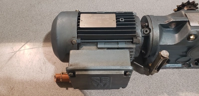 SEW Electric Motor DFT80K6