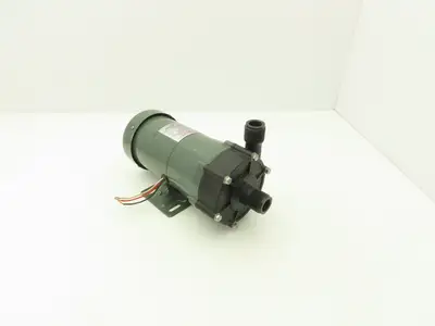 Iwaki MD-100RM Magnetic Drive Water Pump 1"Poly Plastic 220V 3PH 135 L/min