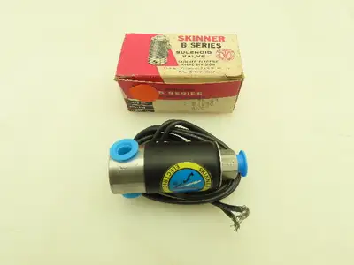 Honeywell Skinner B4LX24 Solenoid Valve 3-Way NC 24VDC 75 PSI 1/8" NPT