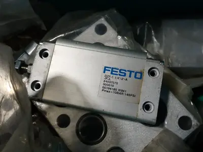 Various Hydraulic Manifolds, Pneumatic Cylinders