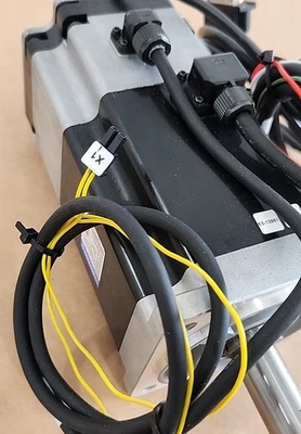 NEW SANYO DENKI R2AA08075FCSCKM6