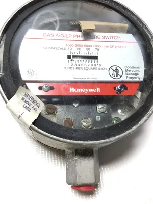 Honeywell Gas A/G/LP Pressure Switch 10 PSI