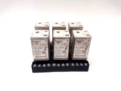 USED ALLEN-BRADLEY DIN RAIL MOUNT RELAY AND BASE