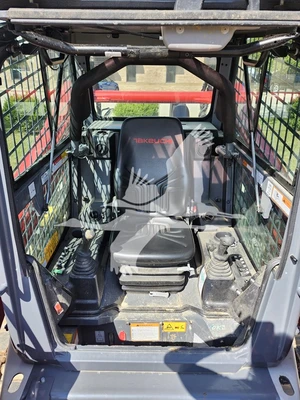 USED 2024 TAKEUCHI TL12V2