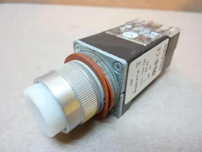 NEW ALLEN BRADLEY 800MR-PT16