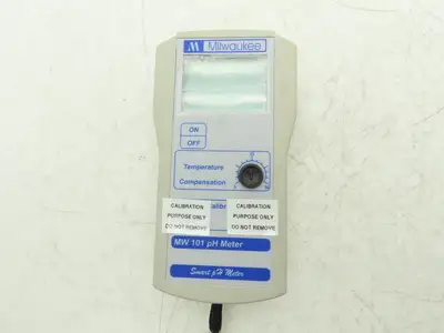 Milwaukee Instruments MW 101 Portable pH Water Meter Tester w/Probe