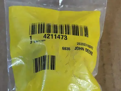 NEW JOHN DEERE 4211473