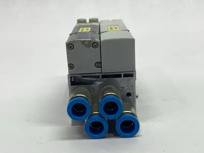 VMPA2-FB-AP-2-1, VMPA2-M1H-G-PI, VMPA2-RP | Festo VMPA2-FB-AP-2-1 Sub Base w/ VMPA2-M1H-G-PI Solenoid Valve VMPA2-RP Cover - Used
