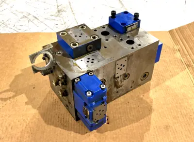 4WEH10E45/6EG24N9ETK4, 143606-2 | Bosch Rexroth 143606-2 Valve PK-30-M1H-H945-01, 4WEH10E45/6EG24N9ETK4 R900928594 - Used