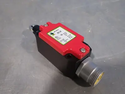 NEW HLM 174052