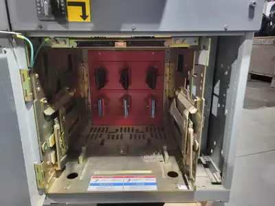 Low Voltage PDC / Switchgear Section, (1) 4000A, (5) 1200A Magnum DS Breakers, 600V 3PH
