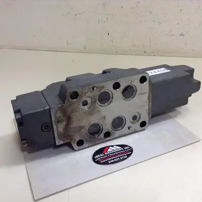 USED REXROTH 4WRZ25W332550/6A24N9EK4