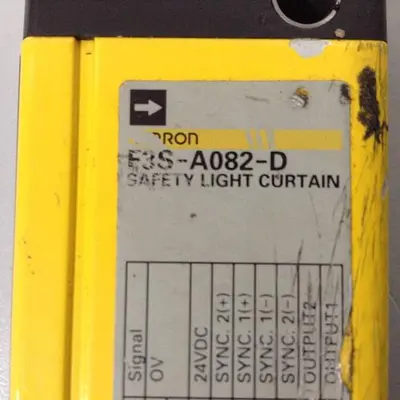 USED OMRON F3S-A082-D