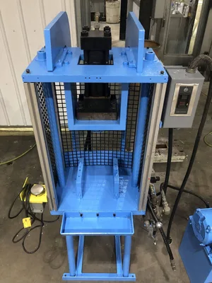 5 Ton Custom Press • Used Custom 4-post Press