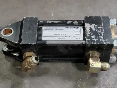 Used ROYAL ELECTRIC H2C2C2A2A1A Parts (Hydraulics and Pneumatics) British Columbia CA | Lenmark #266351