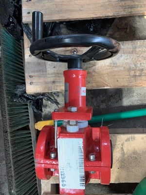 1" FlowRox Pinch Valve, Hand Wheel Operated, New Storeroom Spare