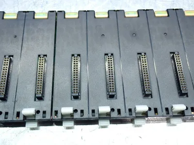 USED OMRON C200HWBC101V1