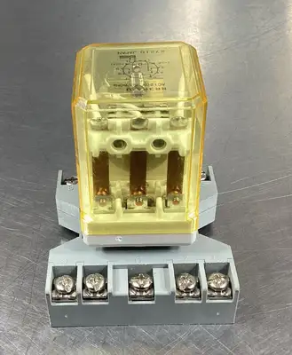 USED IDEC RR3PA-U