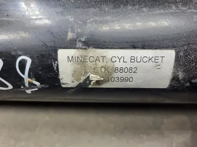 USED MINECAT IFI03990