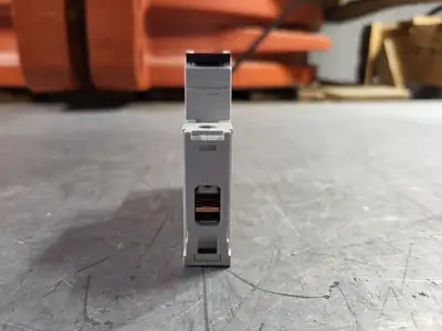 NEW SIEMENS 5SJ4102-7HG40