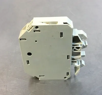 Telemecanique Circuit Breaker GB2-CB10 GB2CB10 5A 1 Pole 4C