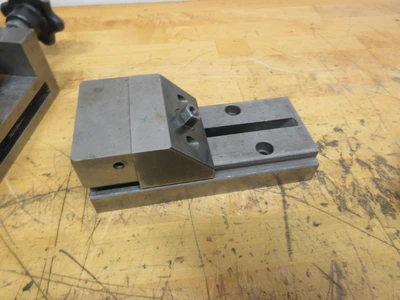 Used GENERIC GENERIC Workholding (Misc) Minnesota US | Machinesused.com #1271491