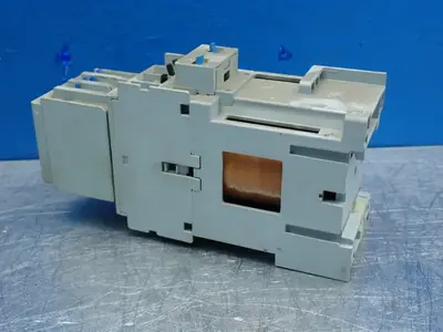 Used ALLEN BRADLEY 700CF400Z* PLC Contactors | HGR 24 #752813