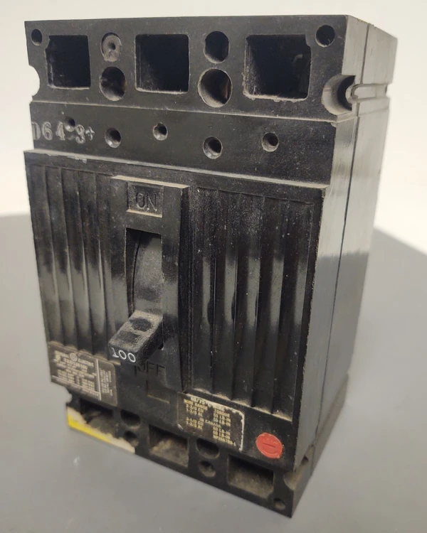 Used GE TED136100 Circuit Breakers Kentucky US | Edwards Industrial Repair #973806