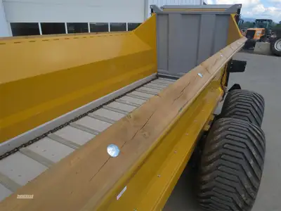 New | in-Stock 2026 TUBELINE NITRO 725RS Manure Spreaders Pennsylvania US | Zimmerman Farm Service #1410475
