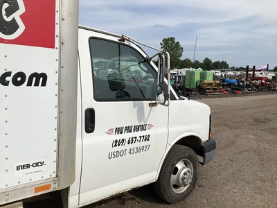 Used 2004 CHEVROLET EXPRESS Box trucks Michigan US | Miedema Asset Management Group #1301464