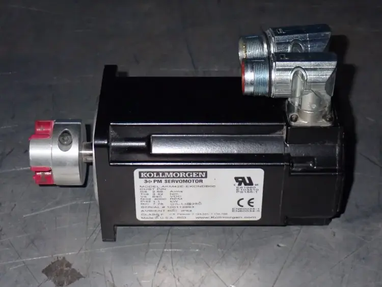 Used KOLLMORGEN AKM42EEKCNDB00 Servo Motors | HGR 24 #730876