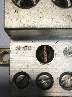 USED ILSCO D2767 AL9CU