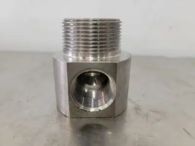 1" Female to 1.5" Male 90 Degree Elbow Hydraulic Adapter