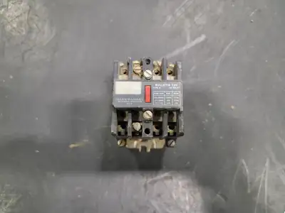 USED ALLEN-BRADLEY 700-N