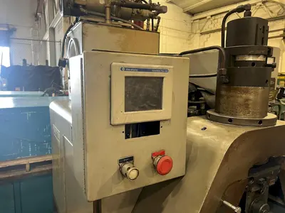 USED 2001 REED A25