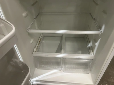 Used FRIGIDAIRE FREEZER ON TOP Refrigerators Michigan US | Miedema Asset Management Group #1413799