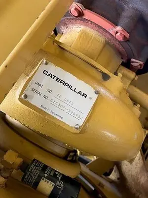 USED 1990 CATERPILLAR 3516A