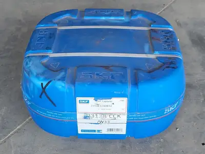 NEW SKF 23138 CCK/W33