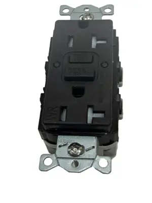 LOT OF 2 HUBBELL GFTWRST20 RECEPTACLE 20A 125V