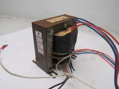 Square D 12-811477-00 Rev 3 0.211KVA Dry Type Transformer