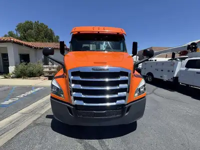 Used 2019 FREIGHTLINER CASCADIA 116 Flatbed Trucks California US | Commerce Truck Equipment Sales #1548717