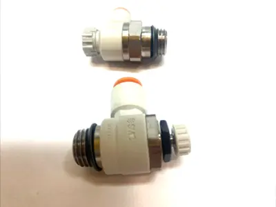 USED SMC FLOW CONTROL ELBOW FITTING