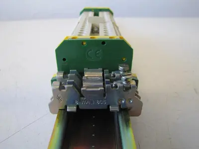 Siemens DIN Rail Terminal Strip Block with Ground and 18” Mounting Rail