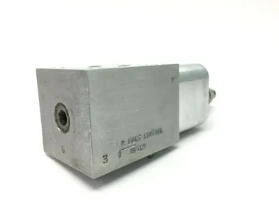EBA | Sun Hydraulics  Sandwich Manifold 1/4" NPTF - Used