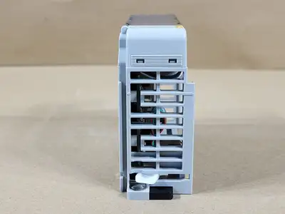 NEW ALLEN-BRADLEY 1769-OF2