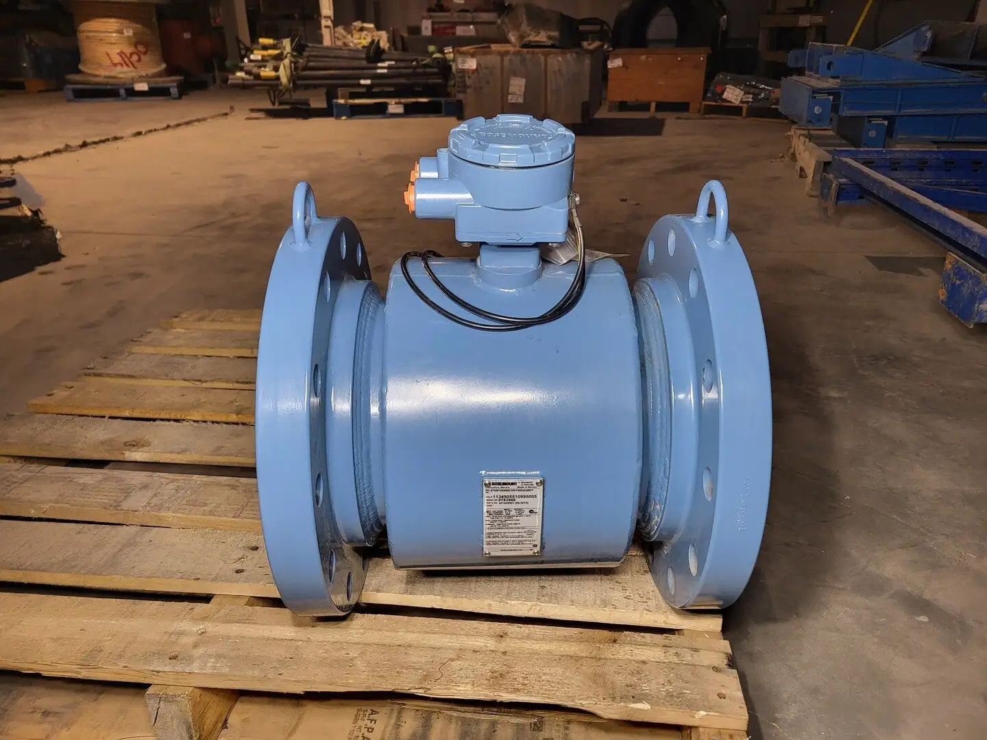 NEW ROSEMOUNT 8705FHA080C3W1N0Q4Q8DT