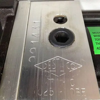 USED DESTACO 994MAL-001M-180A-18-11-DS