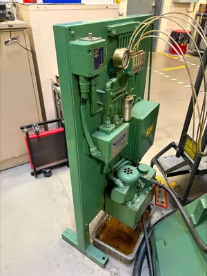 NIDEC MINSTER B1-32 Stamping Press | Global Machine Brokers, LLC (7)
