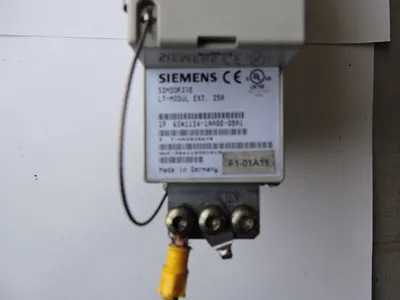 SIEMENS 6SN1124-1AA00-0BA1 DRIVE SIEMENS 6SN1118-0DM21-0AA0