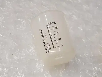 NALGENE 120-0100 100ml PLASTIC GRIFFIN BEAKER
